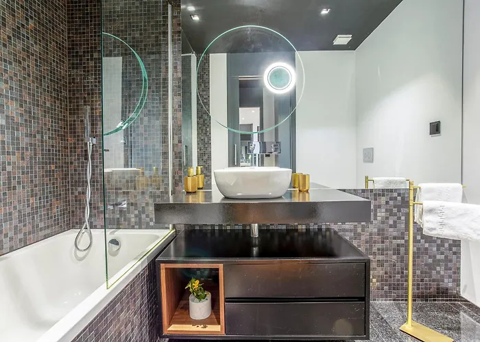 Madeira Four Seasons * 丰沙尔