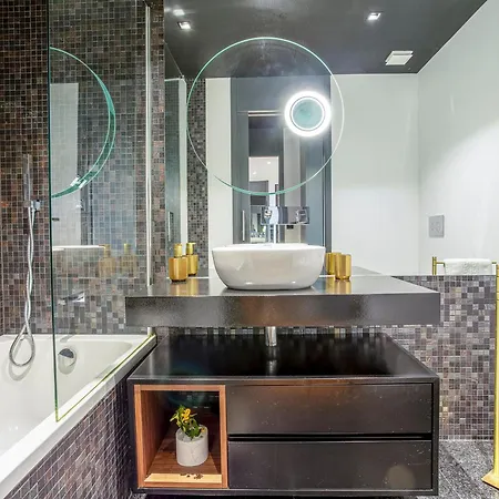 Madeira Four Seasons * Funchal (Madeira)